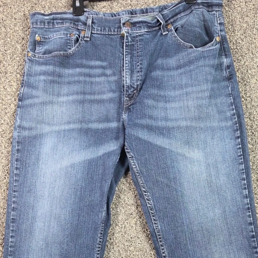 Levi's‎ 559 Relaxed Straight Jeans Mens 38x32 Blue Medium Wash Denim 00559-0457